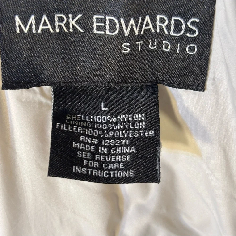 MARK EDWARDS STUDIO Women’s Puffer Vest Size L - Picture 10 of 13